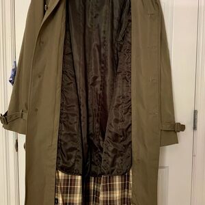 Men’s London Fog trench coat